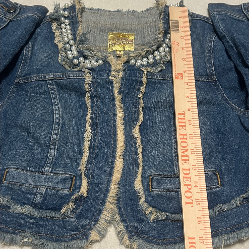 Vera Wang Princess Denim Jacket Embellished with Pearl Accents M - Picture 6 of 10